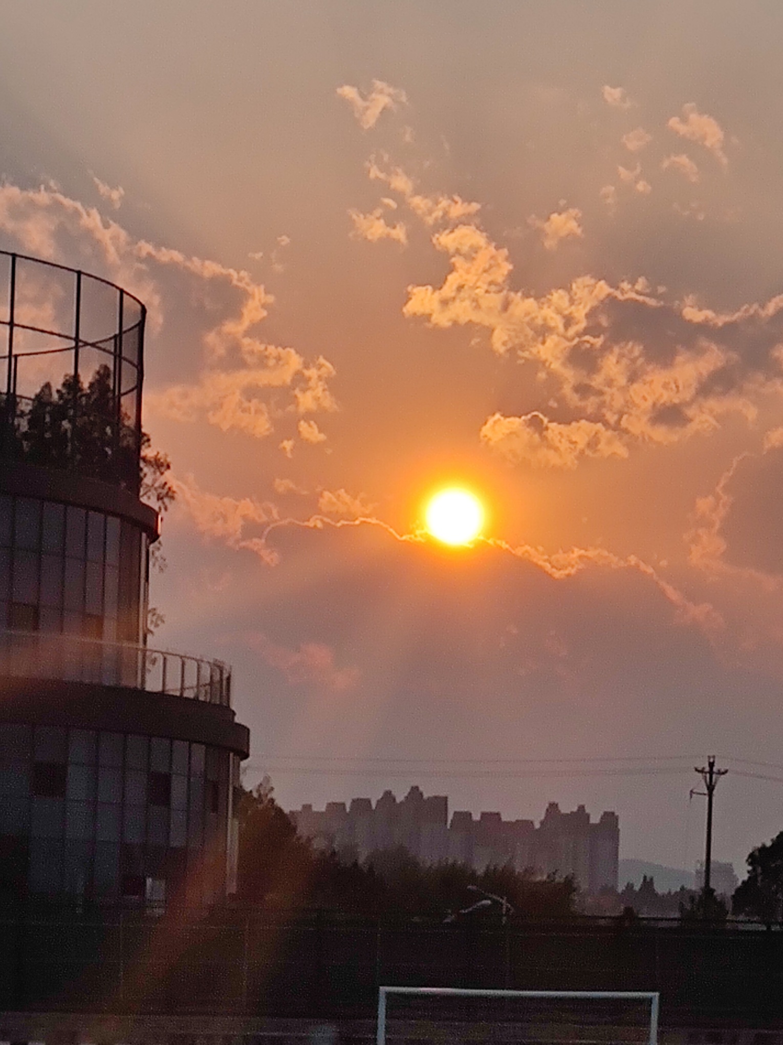 MVIMG_20250406_185515