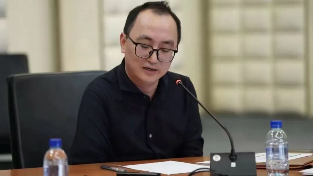 b194d91e-3639-4fa6-83b1-8a37db447d06