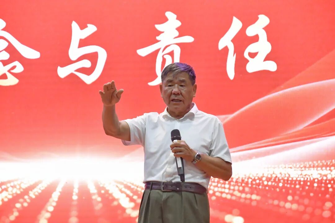 “奋进新征程 建功新时代”主题宣讲报告会2 “奋进新征程 建功新时代”主题宣讲报告会2